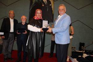 GELENEKSEL ANNELER GÜNÜ KAHVALTI ETKİNLİĞİMİZ, PLAKET VE ÖDÜL TÖRENİ HAKKINDA