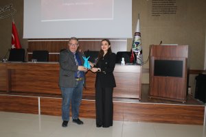 ARI ÜRÜNLERİNİN İNSAN SAĞLIĞINA YARARLARI KONULU SEMİNER ODAMIZ KONFERANS SALONUNDA DÜZENLENDİ