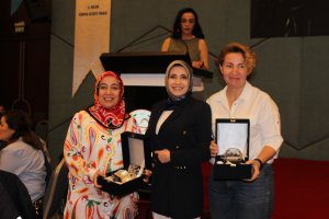 GELENEKSEL ANNELER GÜNÜ KAHVALTI ETKİNLİĞİMİZ, PLAKET VE ÖDÜL TÖRENİ HAKKINDA